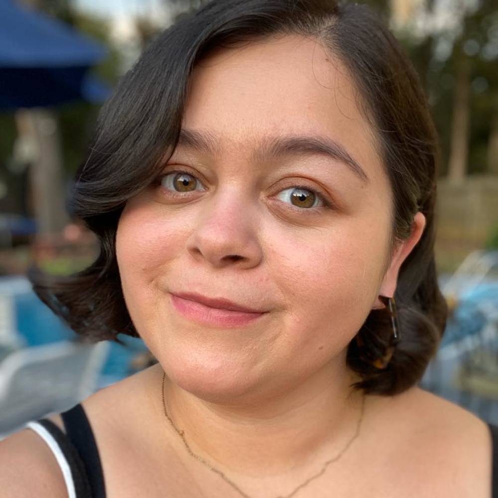 Meet your Posher, Christina